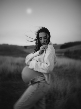 Investment maternity shoot